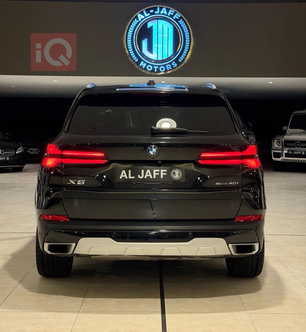 بی ئێم دەبڵیو X5